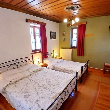 Aloni Guesthouse Áno Pediná Eksteriør bilde