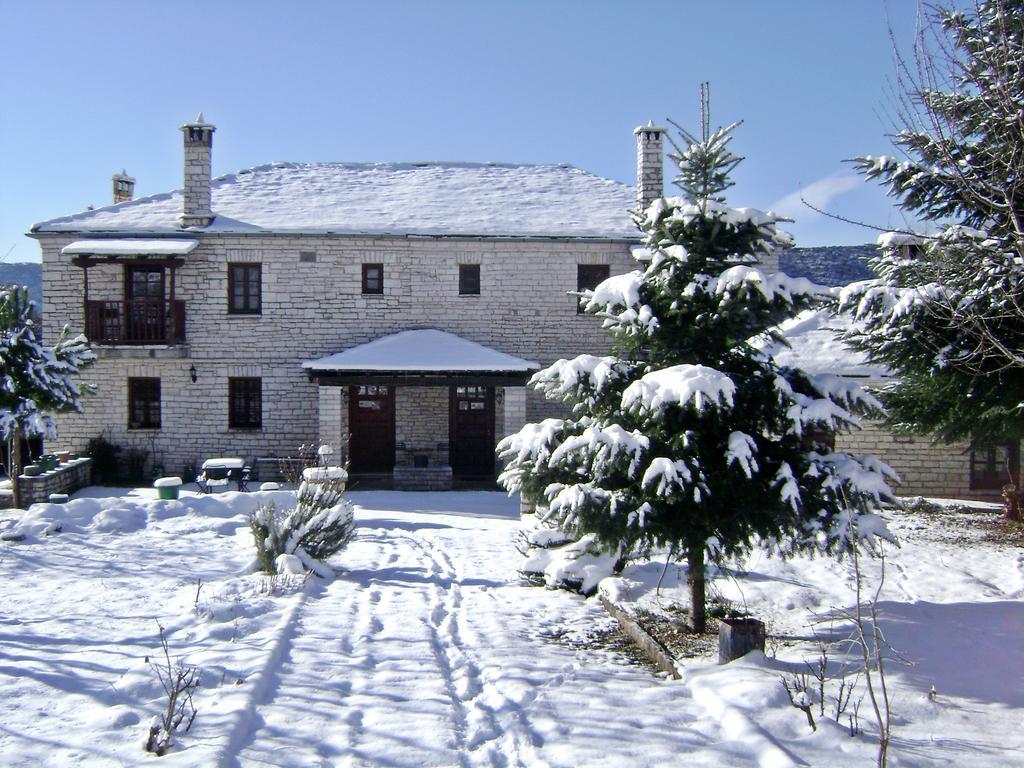Aloni Guesthouse Áno Pediná Eksteriør bilde